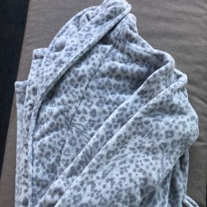 Plush leopard print robe